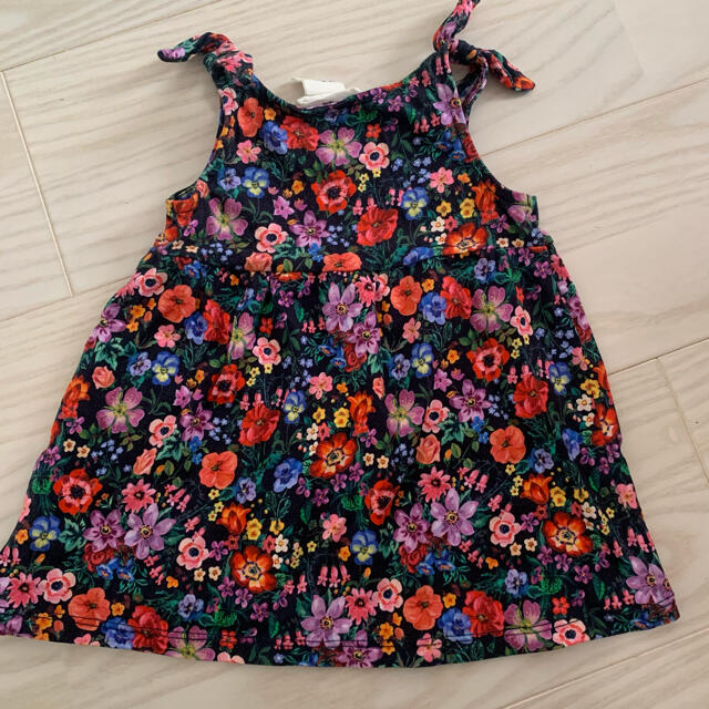 H&M(エイチアンドエム)の2枚セット H＆M ベビー ワンピース 4-6 months キッズ/ベビー/マタニティのベビー服(~85cm)(ワンピース)の商品写真