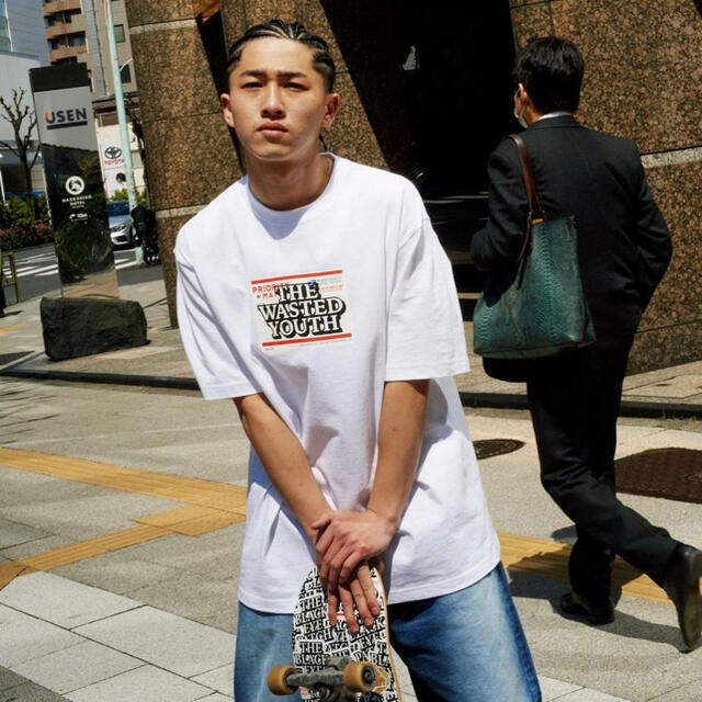 BlachEyePatch × Wasted Youth Tシャツ