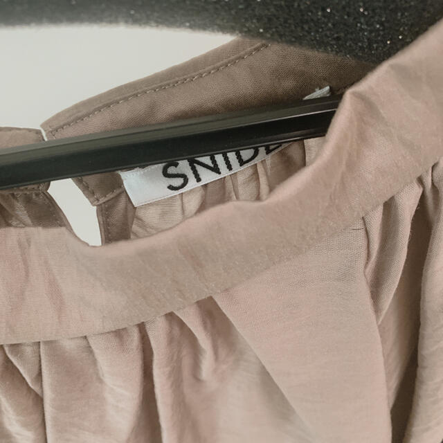 SNIDEL(スナイデル)のスナイデル  ボリュームシアーブラウス レディースのトップス(シャツ/ブラウス(半袖/袖なし))の商品写真
