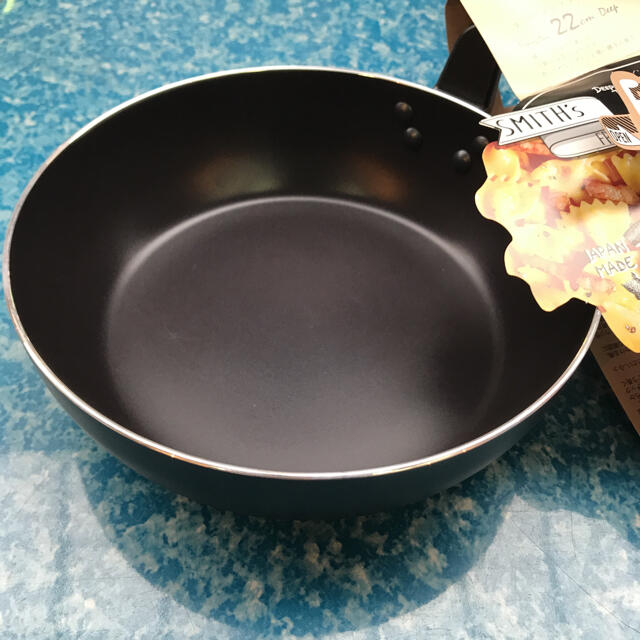 ★送料無料★谷口金属日本製スミスさんの深型フライパン22cm 4
