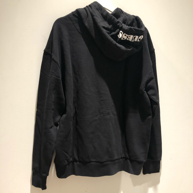 GUESS × ミッキー ML1K7786DE Sサイズ BLK 新品未使用！