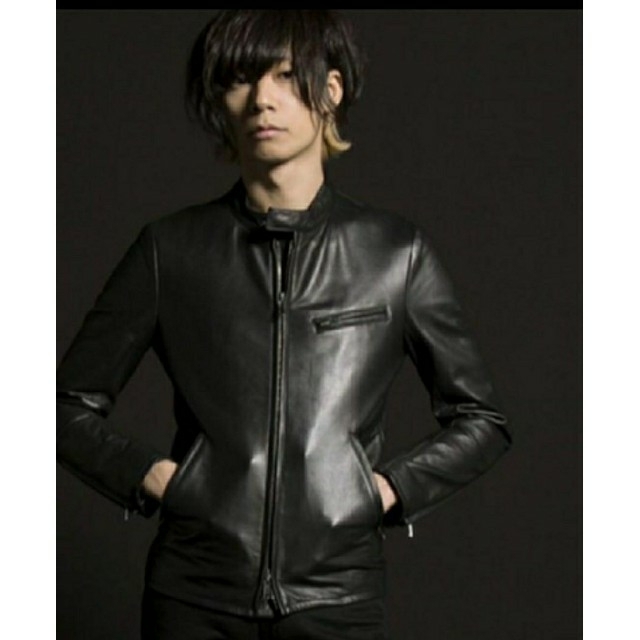 LITHIUM HOMME(リチウムオム)のリチウムオム　シングルライダース　44 川上洋平さん着　美品 メンズのジャケット/アウター(ライダースジャケット)の商品写真
