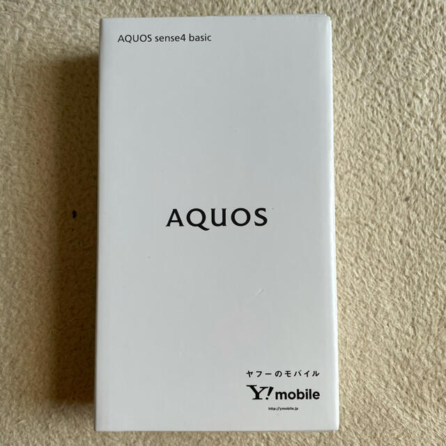 AQUOS(アクオス)のAQUOS sense4 basic ブラック SIMロック解除済み スマホ/家電/カメラのスマートフォン/携帯電話(スマートフォン本体)の商品写真