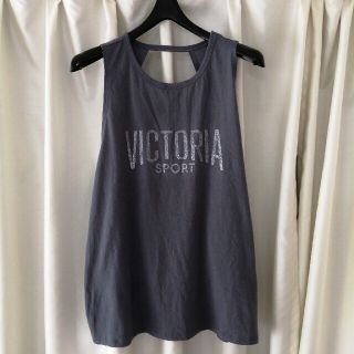 ヴィクトリアズシークレット(Victoria's Secret)のヴィクトリア　シークレット　タンクトップLサイズ　スポーツ　ジム　ヨガ(ウェア)