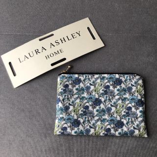 ローラアシュレイ(LAURA ASHLEY)のローラアシュレイ　ハンドメイド　ポーチ　ジリー(ポーチ)