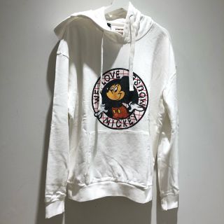 最終値下げ!新品GUESSパーカー ミッキーデザイン