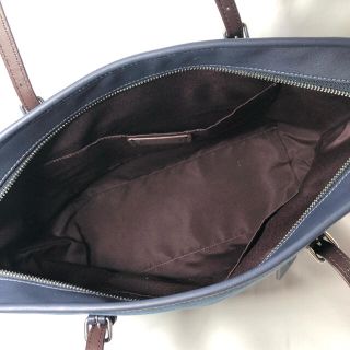 高評価の贈り物 コーチ 【新品】COACH ジップ デニム シルバー トートバッグ - トートバッグ