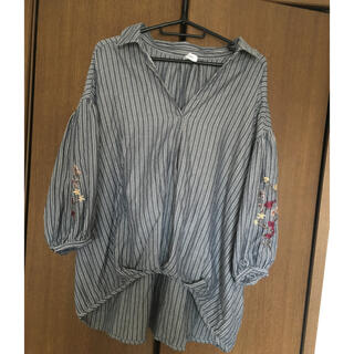 大きいサイズ　刺繍入りストライプシャツ　3L(シャツ/ブラウス(長袖/七分))