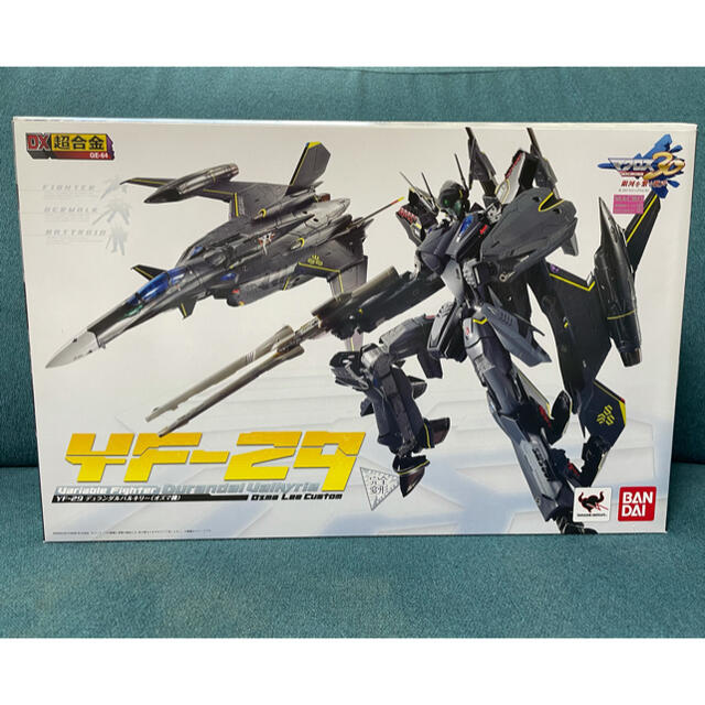 DX超合金　YF-29 デュランダルバルキリー　オズマ機