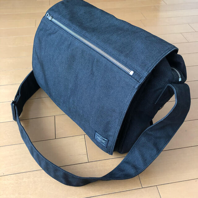 PORTER(ポーター)のporter キャンパス　ショルダー　バッグ　日本製　吉田カバン メンズのバッグ(ショルダーバッグ)の商品写真