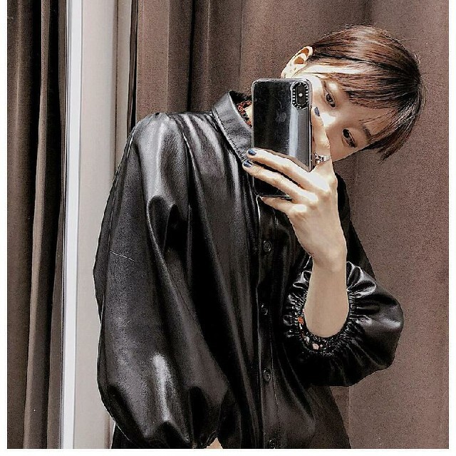 Zara Zara レザーワンピースの通販 By K S Shop ザラならラクマ Zara Zara レザーワンピースの通販 By K S Shop ザラならラクマ