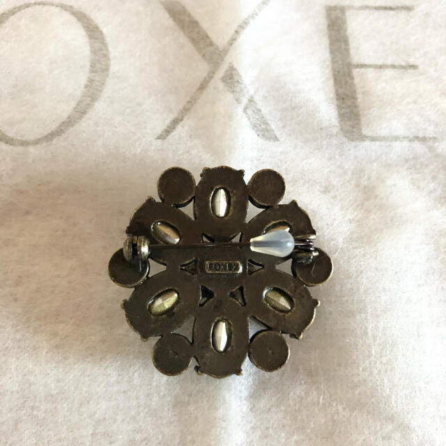 FOXEY(フォクシー)の☆FOXEYフォクシー☆Flower Broochお花のブローチ♪新品未使用 レディースのアクセサリー(ブローチ/コサージュ)の商品写真