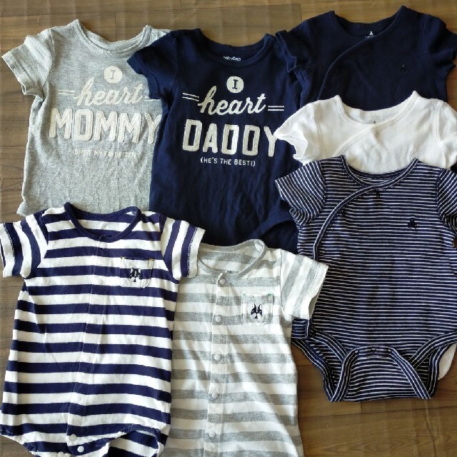 babyGAP(ベビーギャップ)のベビーギャップ ロンパース5枚セット＋ボーダーロンパース2枚 キッズ/ベビー/マタニティのベビー服(~85cm)(ロンパース)の商品写真