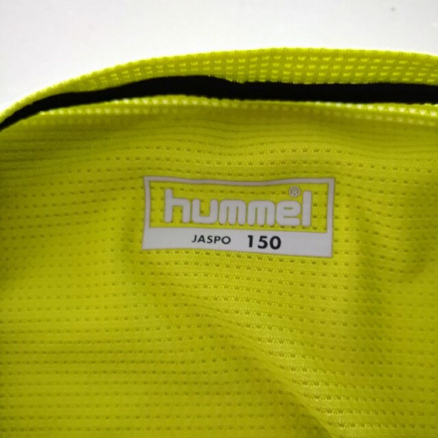 hummel(ヒュンメル)の子供服　１５０サイズ　半袖Tシャツ 上下セット ハーフパンツ キッズ/ベビー/マタニティのキッズ服男の子用(90cm~)(Tシャツ/カットソー)の商品写真