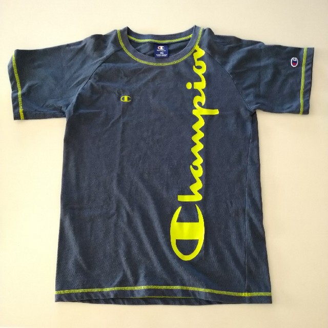 Champion(チャンピオン)のチャンピオン 半袖Tシャツ１6０サイズ キッズ/ベビー/マタニティのキッズ服男の子用(90cm~)(Tシャツ/カットソー)の商品写真