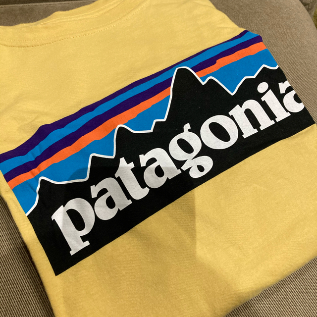 patagonia(パタゴニア)のパタゴニア　キッズ　Tシャツ　Sサイズ キッズ/ベビー/マタニティのキッズ服男の子用(90cm~)(Tシャツ/カットソー)の商品写真