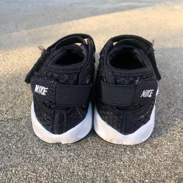 NIKE(ナイキ)のエアリフト　リトルリフト　ベビーリフト　ブラック　NIKE キッズ/ベビー/マタニティのベビー靴/シューズ(~14cm)(スニーカー)の商品写真