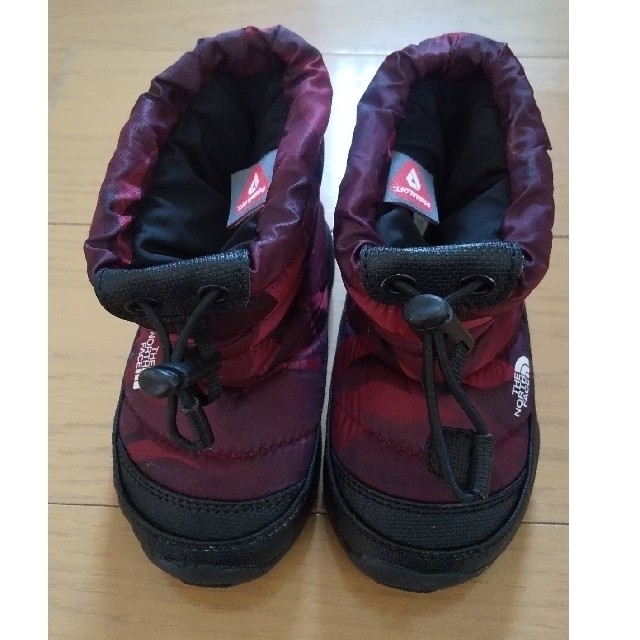 THE NORTH FACE(ザノースフェイス)のTHE NORTH FACE スノーブーツ キッズ/ベビー/マタニティのベビー靴/シューズ(~14cm)(ブーツ)の商品写真