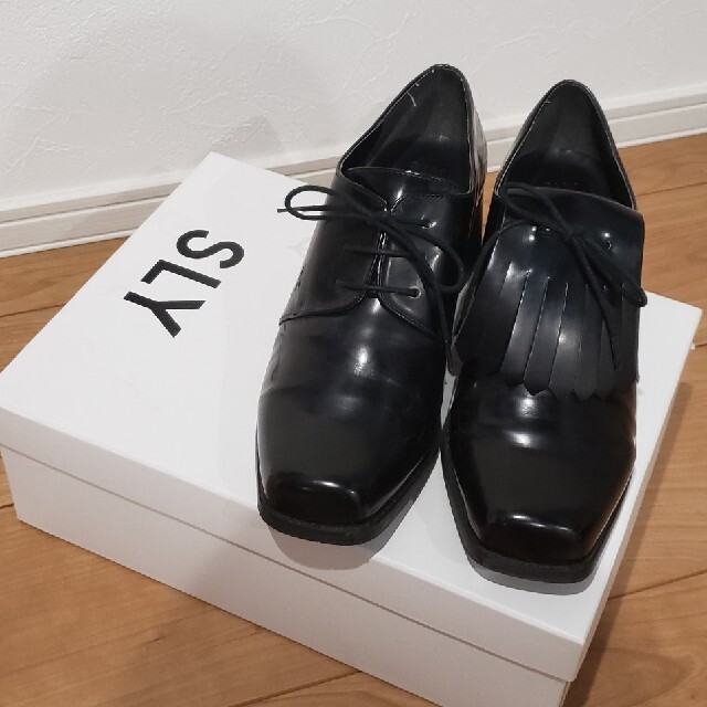 SLY(スライ)の2WAY　SQUARE TOE MANISH SHOES レディースの靴/シューズ(ローファー/革靴)の商品写真