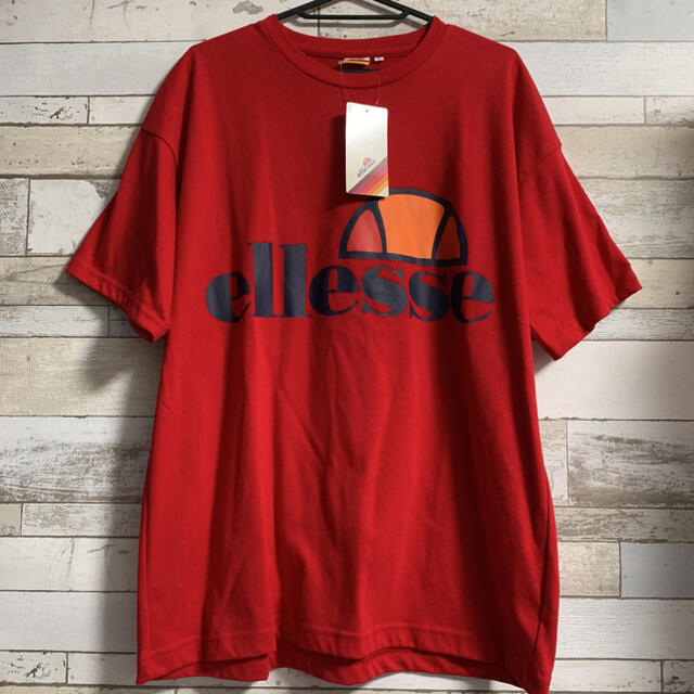 ellesse(エレッセ)のellesseエレッセ 半袖ヘリテージロゴTシャツ メンズL レッド 新品 スポーツ/アウトドアのテニス(ウェア)の商品写真