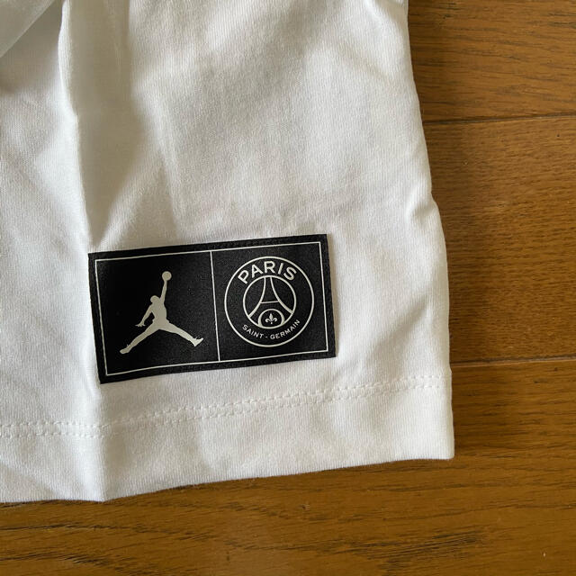 NIKE(ナイキ)の新品　NIKE ナイキ　パリサンジェルマン　PSG 長袖　ロンT Mサイズ メンズのトップス(Tシャツ/カットソー(七分/長袖))の商品写真