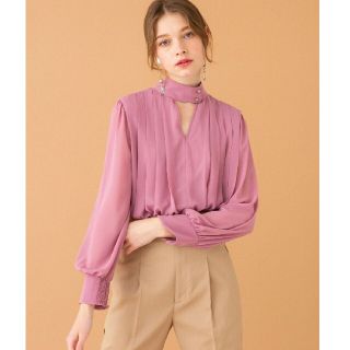 新品未使用☆UNITED TOKYOプリーツブラウス☆Ameri vintage(シャツ/ブラウス(長袖/七分))