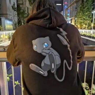 フラグメント x ポケモン ミュウパーカー 黒 L