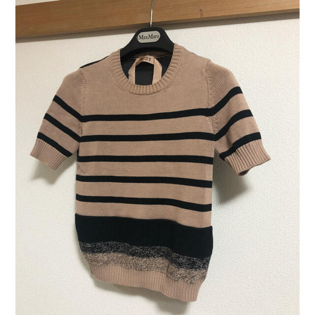 N°21(ヌメロヴェントゥーノ)の極美品 ヌメロヴェントゥーノ N21 シースルー ボーダー ニット Tシャツ レディースのトップス(Tシャツ(半袖/袖なし))の商品写真