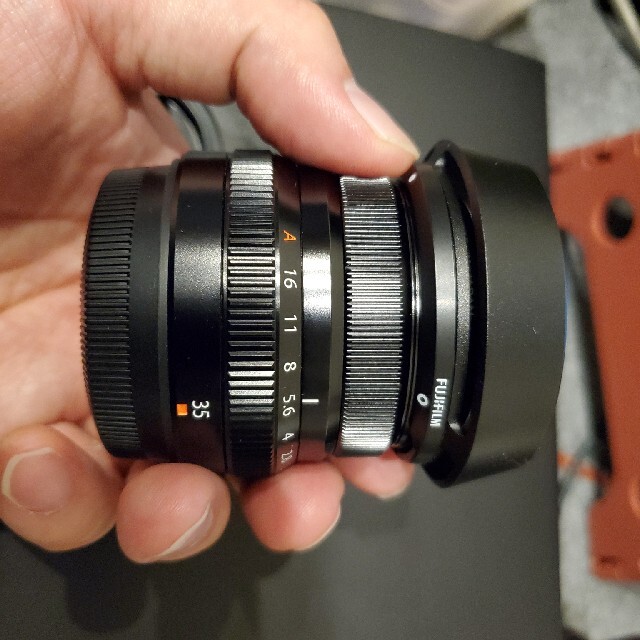 ゴードン様専用】XF35mm f2.0 R WR + 純正フジツボフード ゴードン様専用】XF35mm f2.0 R WR + 純正フジツボフード