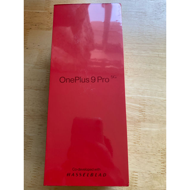 OnePlus 9Pro Black12+256 SIMフリー　ブラック色 スマホ/家電/カメラのスマートフォン/携帯電話(スマートフォン本体)の商品写真