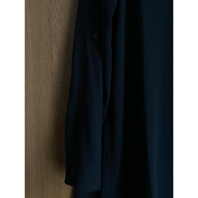 FOREVER 21(フォーエバートゥエンティーワン)のシアーシャツ レディースのトップス(シャツ/ブラウス(長袖/七分))の商品写真