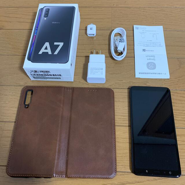 Galaxy(ギャラクシー)の【けん様専用】Galaxy a7 ブラック　64GB SIMフリー スマホ/家電/カメラのスマートフォン/携帯電話(スマートフォン本体)の商品写真