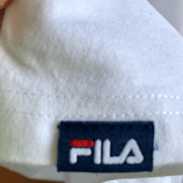 FILA(フィラ)のFILA Fiia フィラ　白ティーシャツ レディースのトップス(Tシャツ(半袖/袖なし))の商品写真