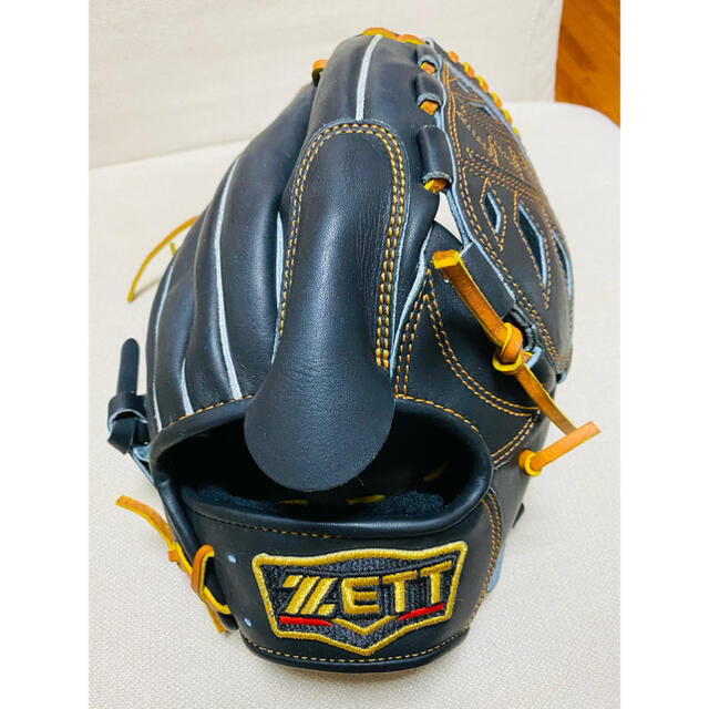 ZETT(ゼット)のプロステイタス　　投手用　ほぼ未使用　値段提示　値段が合えば売ります スポーツ/アウトドアの野球(グローブ)の商品写真