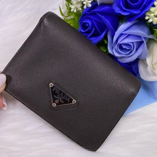 プラダ(PRADA)の✨中美品✨PRADA プラダ コンパクトウォレット 2つ折り財布(財布)