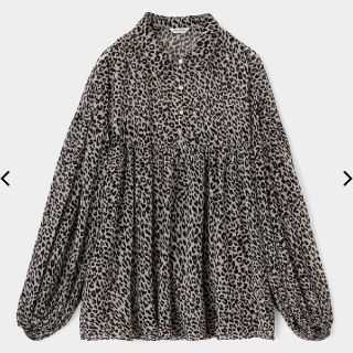 マウジー(moussy)の新品未使用！MOUSSYレオパードトップス(カットソー(長袖/七分))