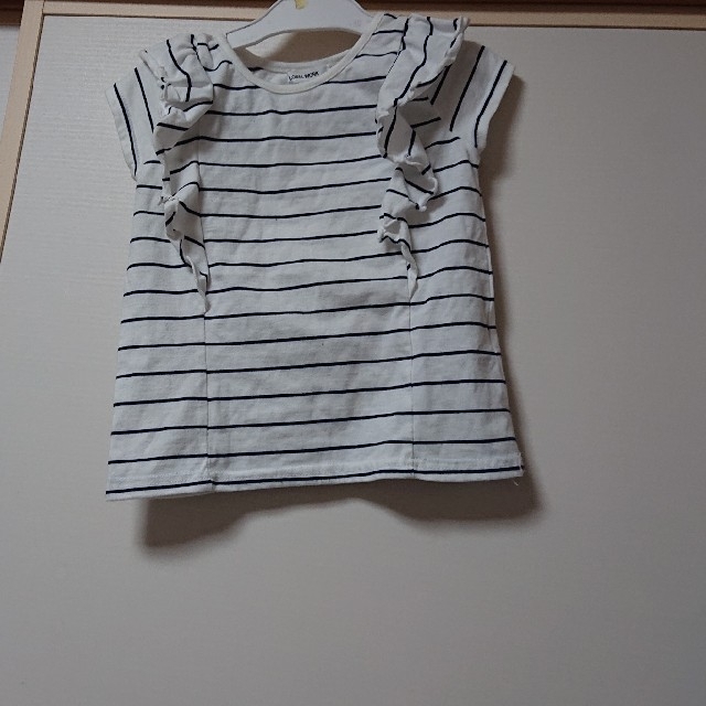 GLOBAL WORK(グローバルワーク)のグローバルワーク 袖フリル ボーダー Tシャツ L １１０ キッズ/ベビー/マタニティのキッズ服女の子用(90cm~)(Tシャツ/カットソー)の商品写真