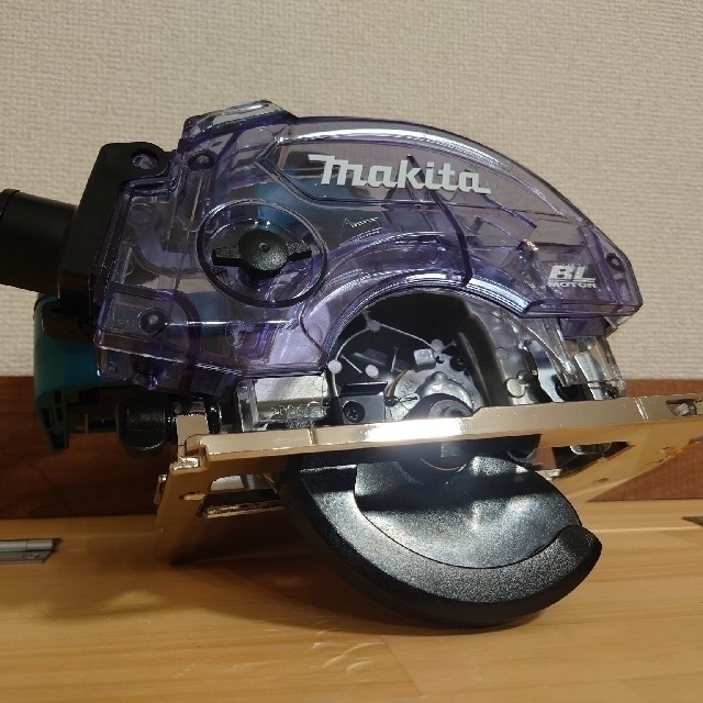 マキタ 18V 新品 125mm充電式防塵マルノコ 無線連動 KS513D-