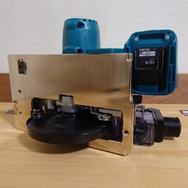 Makita(マキタ)のマキタ　18V　新品　125mm充電式防塵マルノコ　無線連動　KS513D スポーツ/アウトドアの自転車(工具/メンテナンス)の商品写真