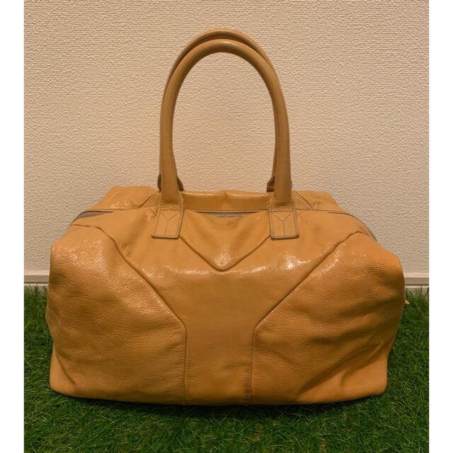 Yves Saint Laurent Beaute(イヴサンローランボーテ)のサンローラン　ボストンバッグ　ベージュ レディースのバッグ(ボストンバッグ)の商品写真