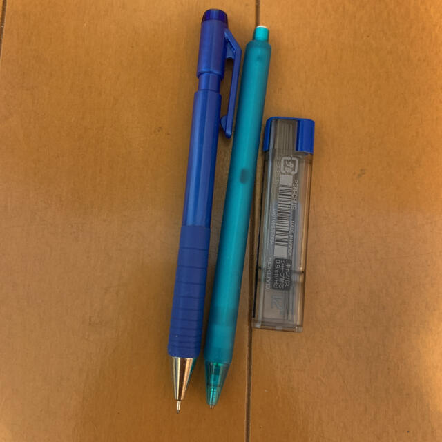 コクヨ(コクヨ)のKOKUYO 鉛筆シャープ　0.9mmセット インテリア/住まい/日用品の文房具(ペン/マーカー)の商品写真