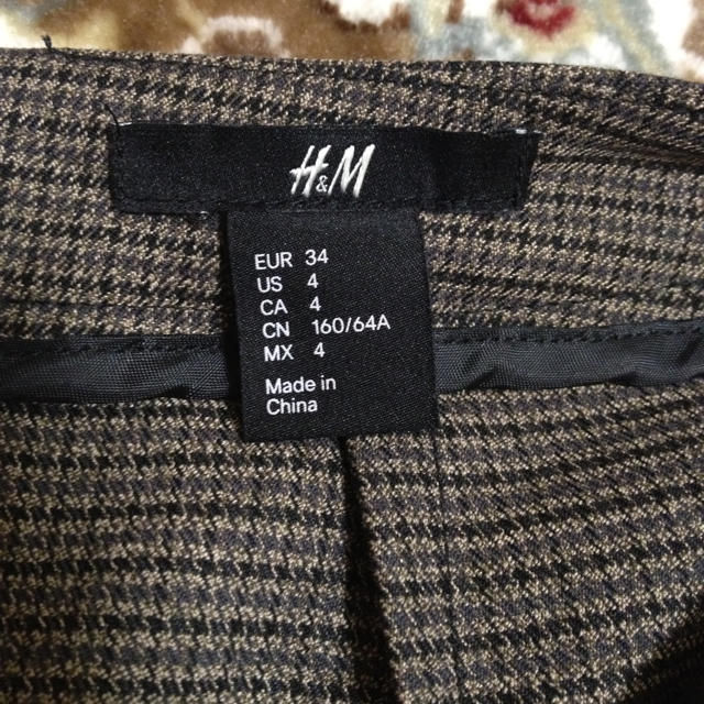 H&M(エイチアンドエム)のH&M 千鳥格子ミニスカート レディースのスカート(ミニスカート)の商品写真