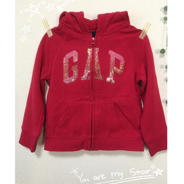 GAP Kids(ギャップキッズ)のGAP パーカー美品★110センチ  キッズ/ベビー/マタニティのキッズ服女の子用(90cm~)(ジャケット/上着)の商品写真