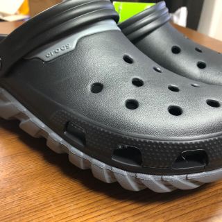 クロックス(crocs)のクロックス(crocs)　新品タグ付　デュエット マックス クロッグ(サンダル)