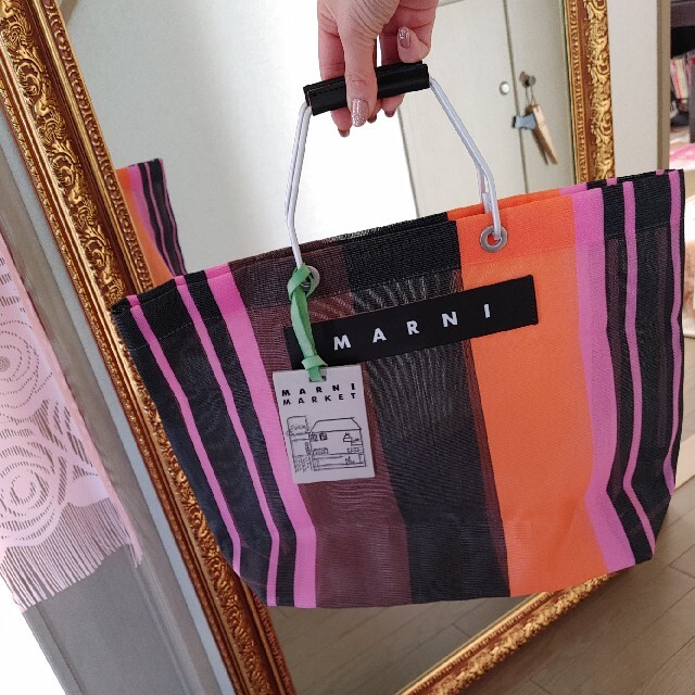 Marni(マルニ)の新品同様⭐MARNI　ストライプトートbag⭐ レディースのバッグ(トートバッグ)の商品写真