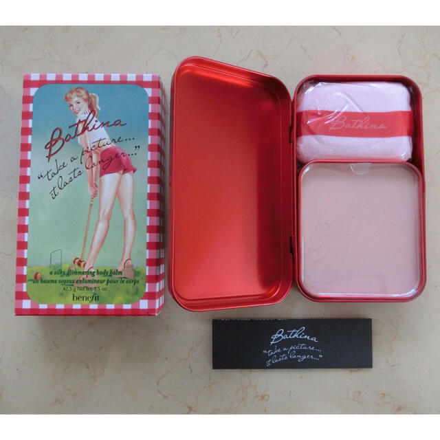 Benefit(ベネフィット)のbenefit✳︎新品✳︎日本未発売ボディバーム✳︎美脚パフ コスメ/美容のボディケア(その他)の商品写真