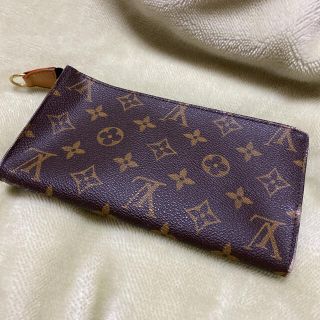 ルイヴィトン(LOUIS VUITTON)のルイヴィトン　正規品(ポーチ)