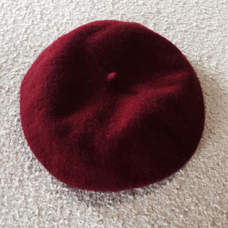 ウィゴー(WEGO)のWEGO えんじ色 ベレー帽 ウール素材(ハンチング/ベレー帽)