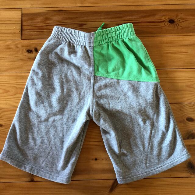 NIKE(ナイキ)のNIKE  kids スエットハーフパンツ　130 キッズ/ベビー/マタニティのキッズ服男の子用(90cm~)(パンツ/スパッツ)の商品写真