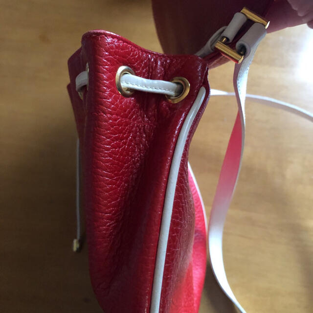 激安 天然皮革 イタリア製 ショルダーバック レディースのバッグ(ショルダーバッグ)の商品写真